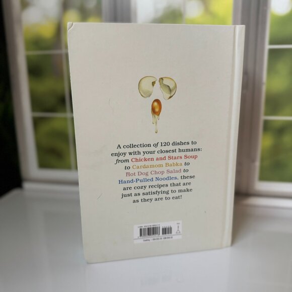 Home Is Where the Eggs Are — Molly Yeh Cookbook - Picture 4 of 13